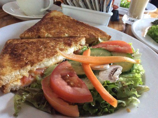 Paputzis Coffee House and Art Gallery